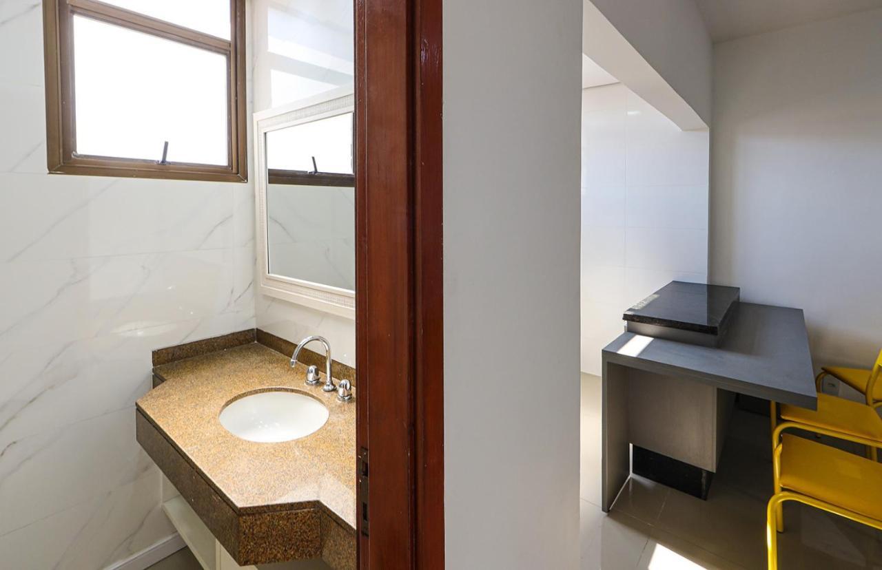Acolhedor Flat A Beira-Mar Na Barra Da Tijuca Apartment Rio de Janeiro Bagian luar foto